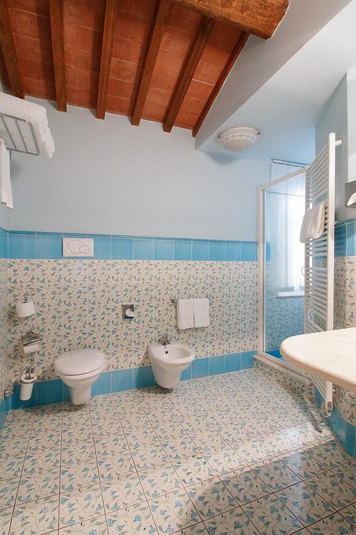 Borgo Sant'Ippolito Country Hotel Ginestra Fiorentina Zimmer foto